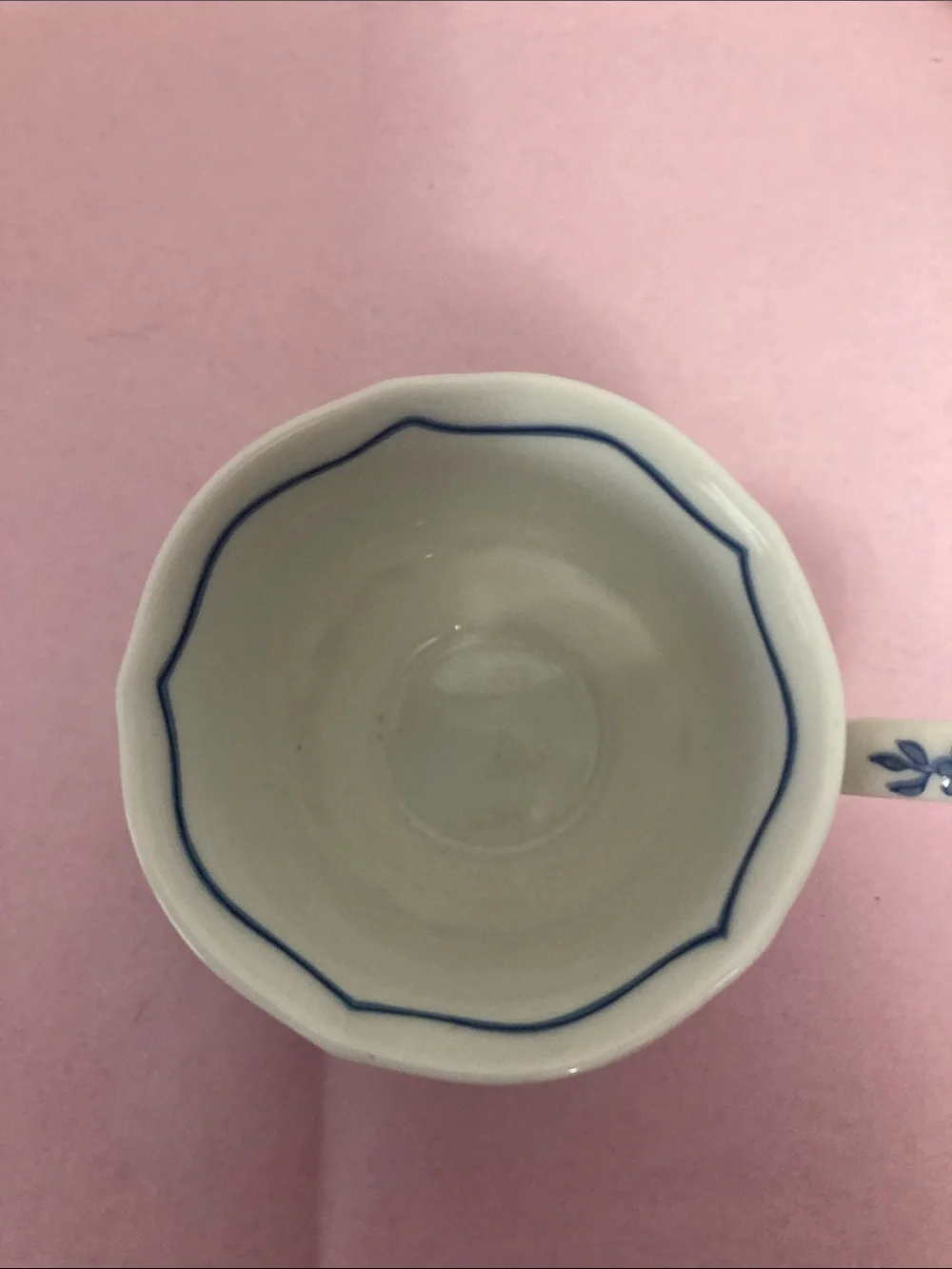 Vintage Avon European cup & saucer set of two Demitasse (Italy) the Netherlands